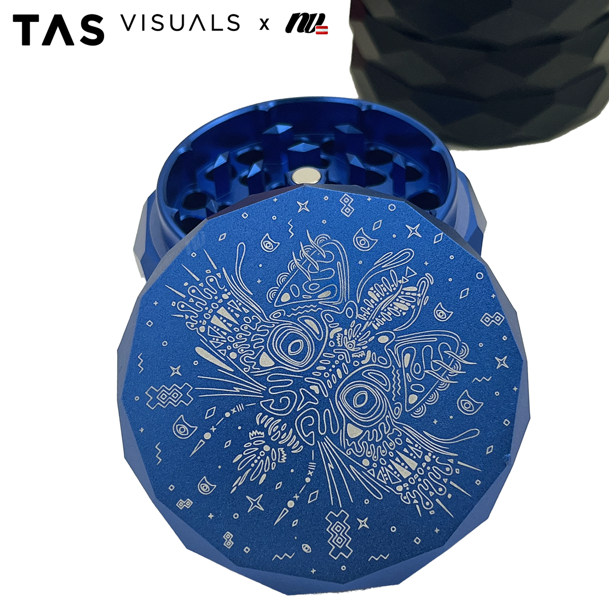 TAS Visuals x NV | Pyramid Grinder - 4-teilig- Ø63mm